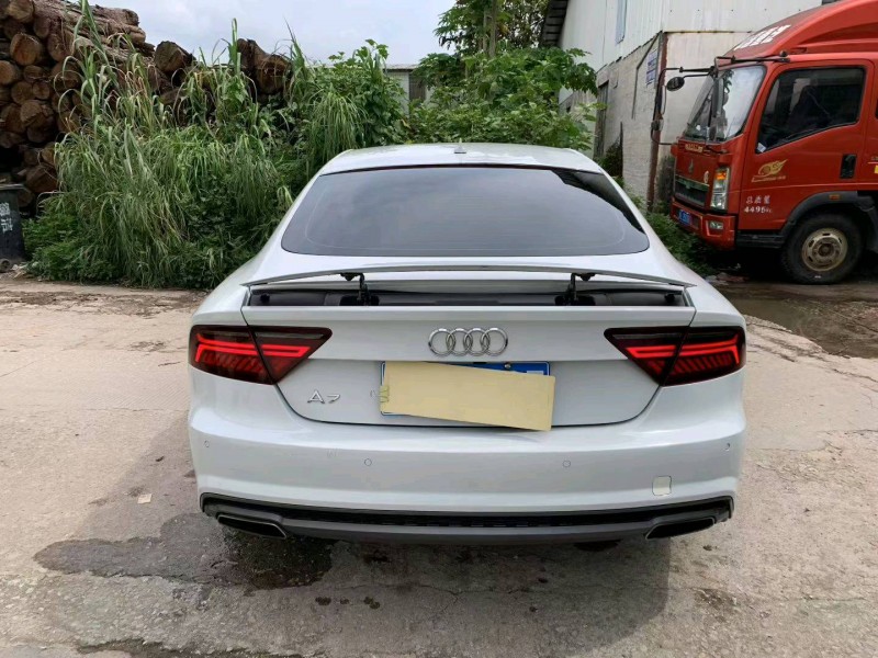 广州18年奥迪A7L8