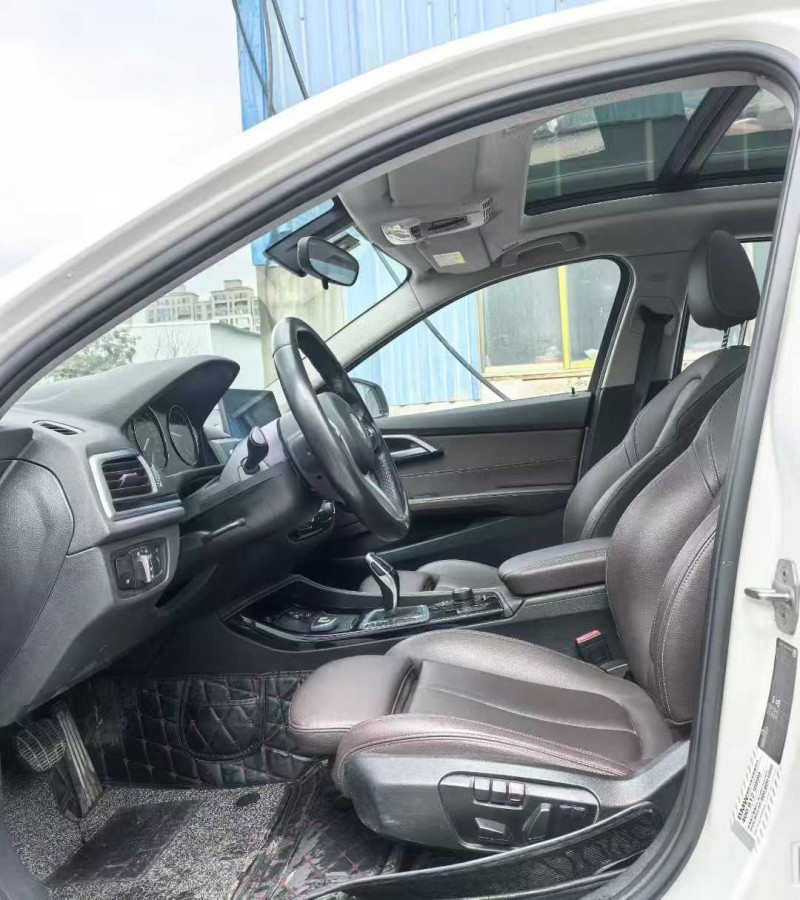 徐州20年宝马1系8