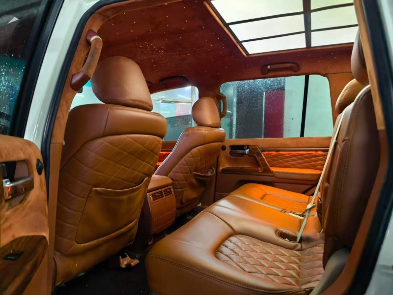 济宁16年丰田兰德酷路泽2