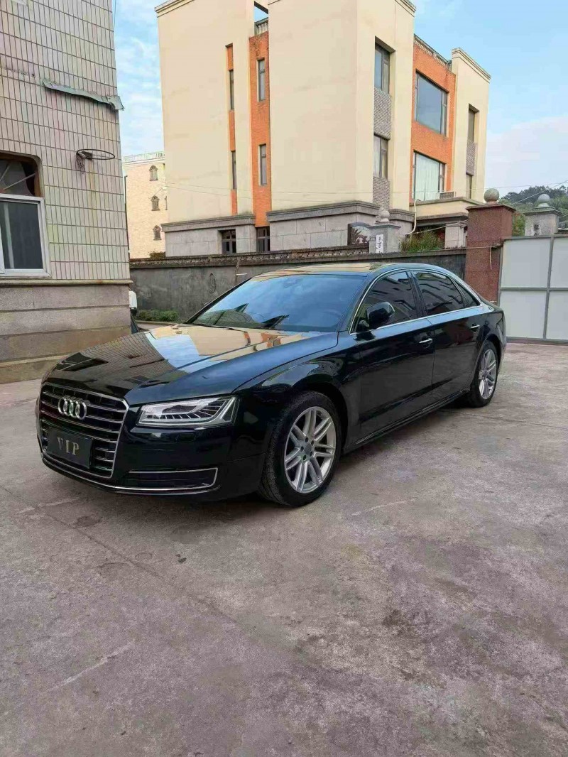 莆田17年奥迪A8L3