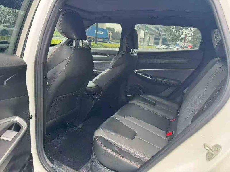 温州23年吉利博越5