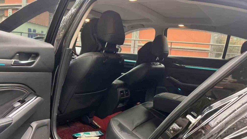 金华22年日产天籁6