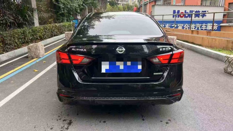 金华22年日产天籁9