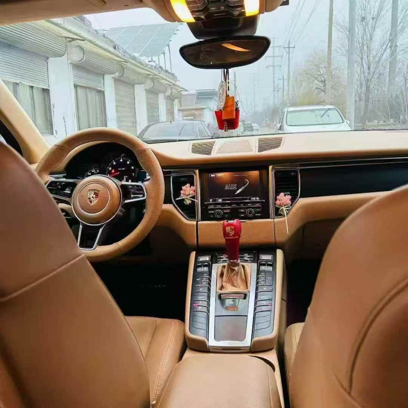烟台15年保时捷Macan6