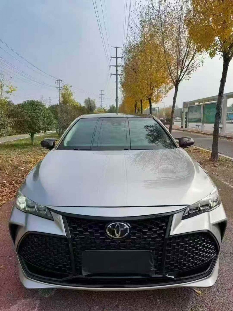 烟台19年丰田亚洲龙1