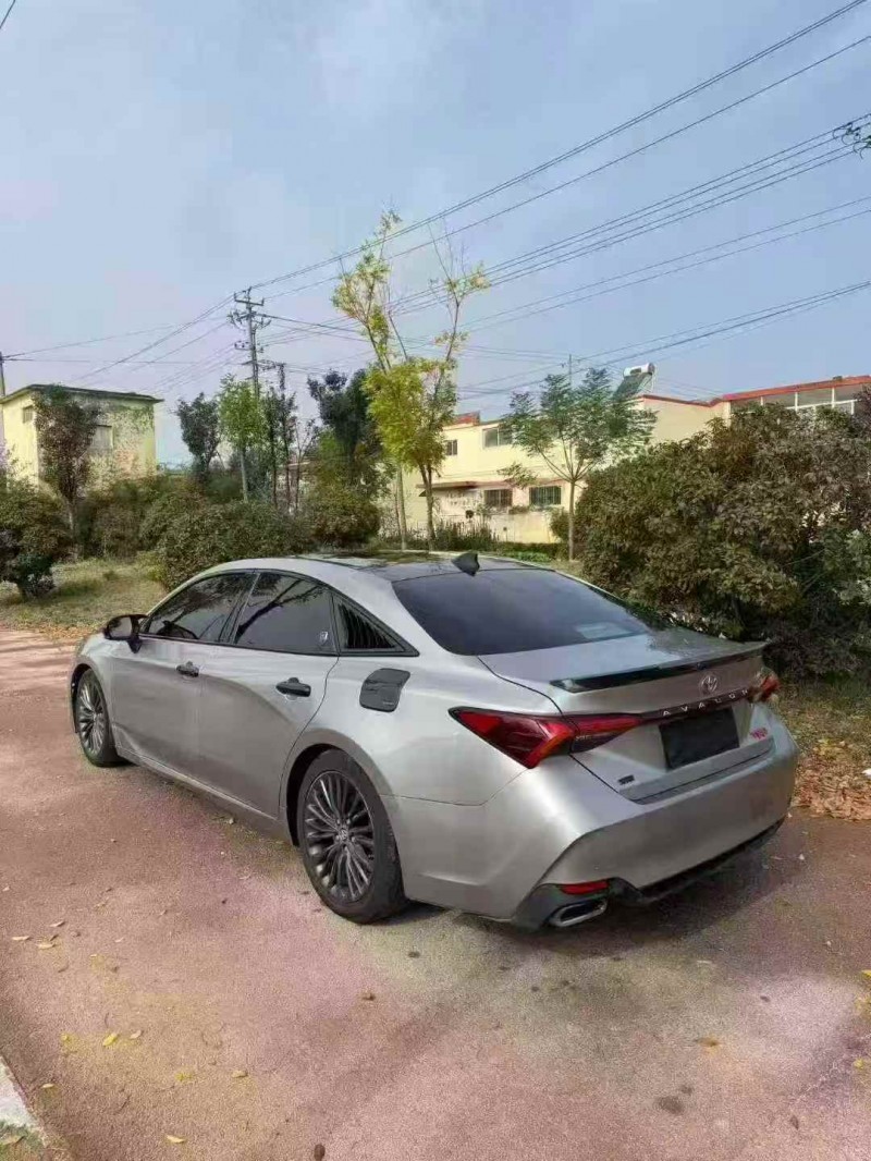 烟台19年丰田亚洲龙7