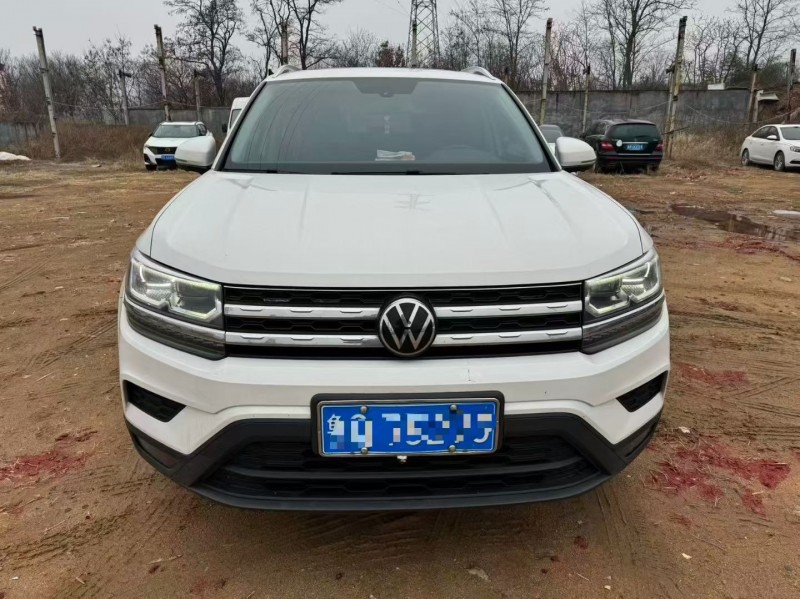 青岛22年大众途岳1