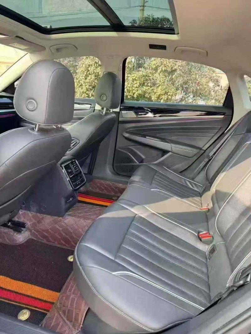 济宁22年大众帕萨特6