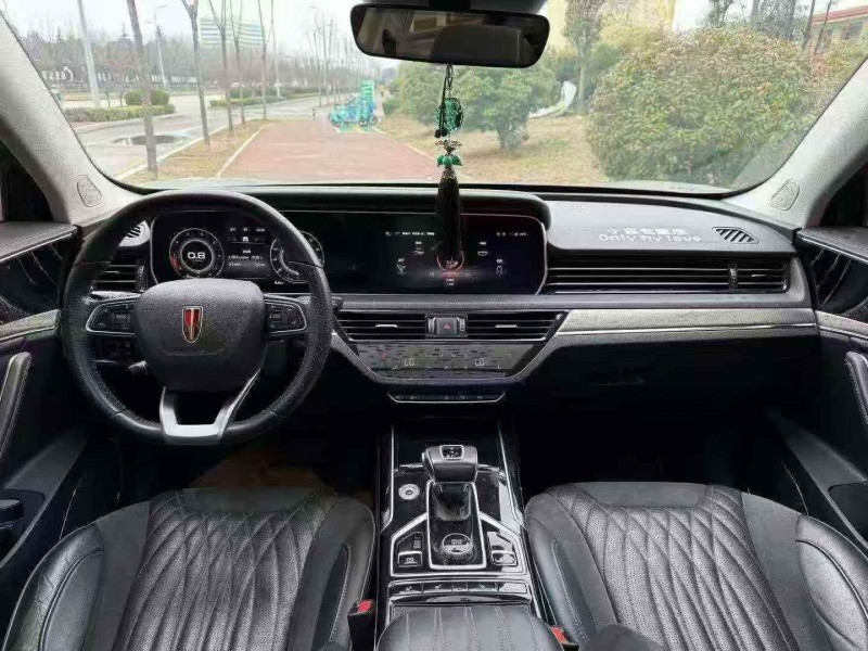 枣庄22年红旗HS53