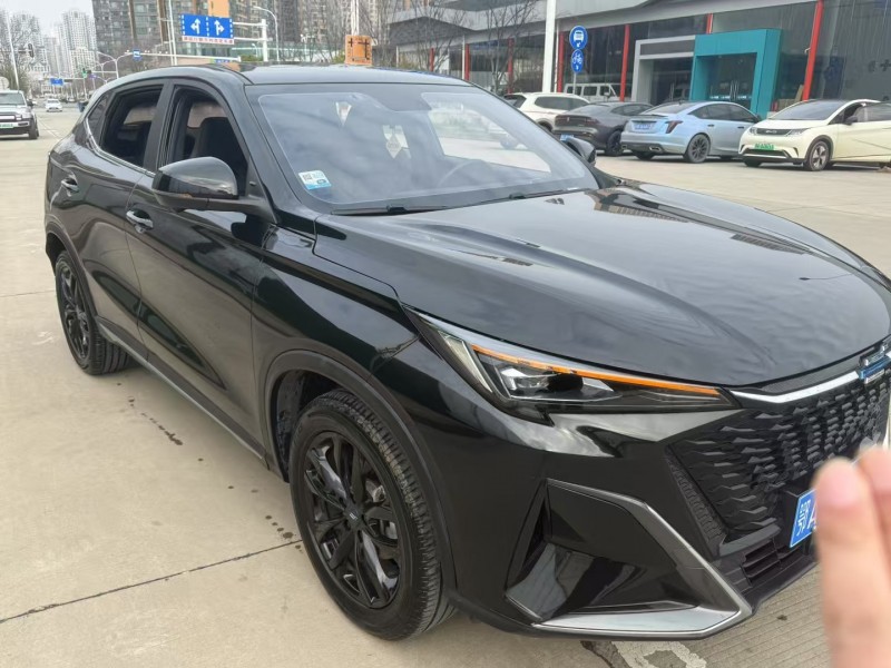 武汉23年长安汽车欧尚6