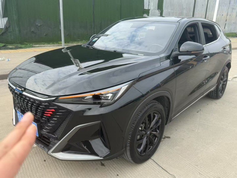 武汉23年长安汽车欧尚7