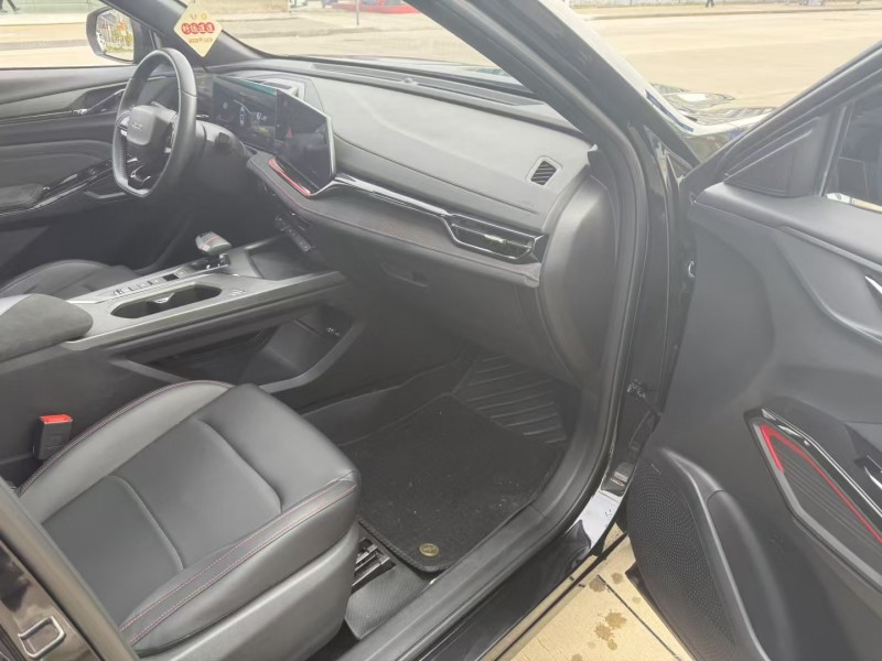 武汉23年长安汽车欧尚8