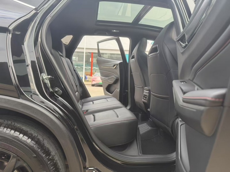 武汉23年长安汽车欧尚9