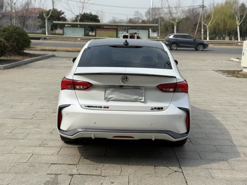 徐州25年别克威朗6