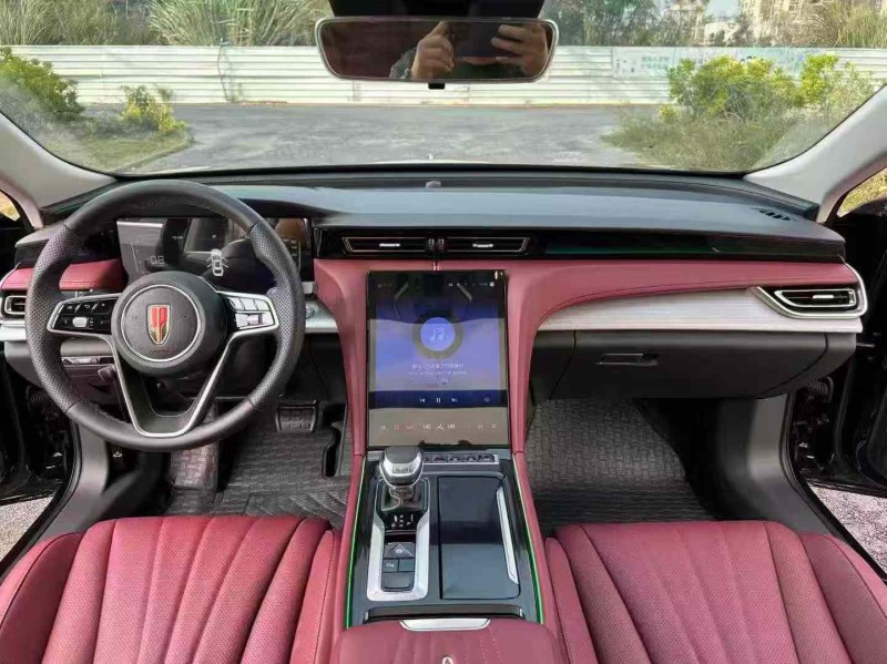 南寧24年紅旗H55