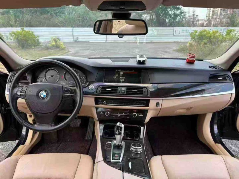 南宁13年宝马5系5