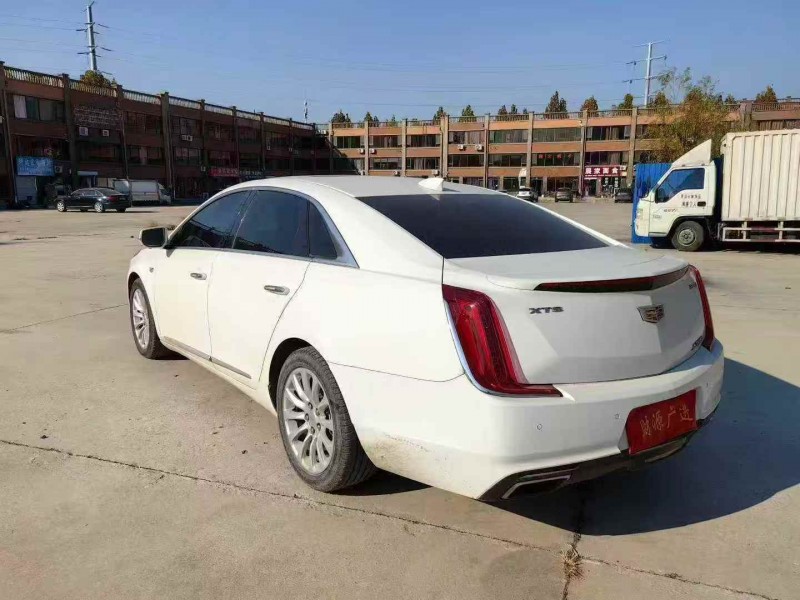 枣庄18年凯迪拉克XTS7