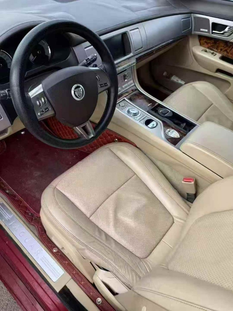 赤峰10年捷豹XF4