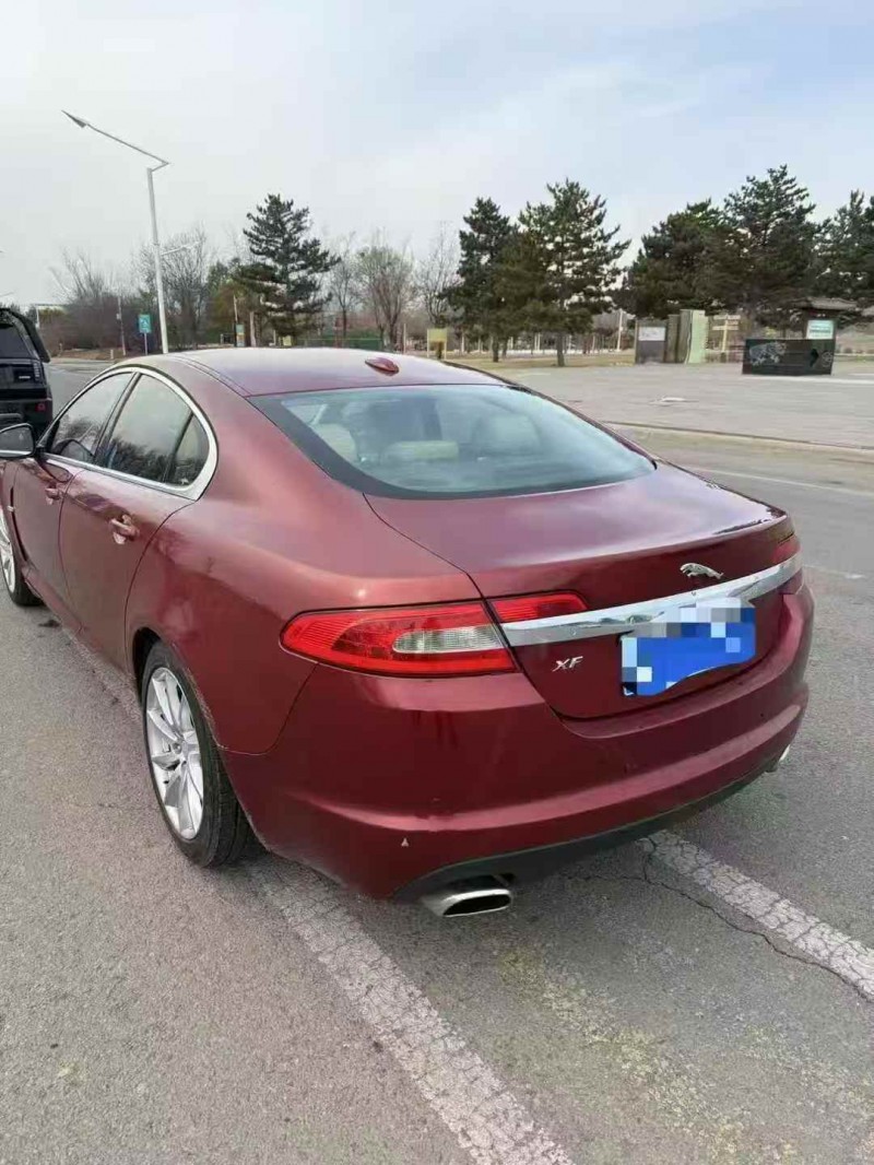 赤峰10年捷豹XF7