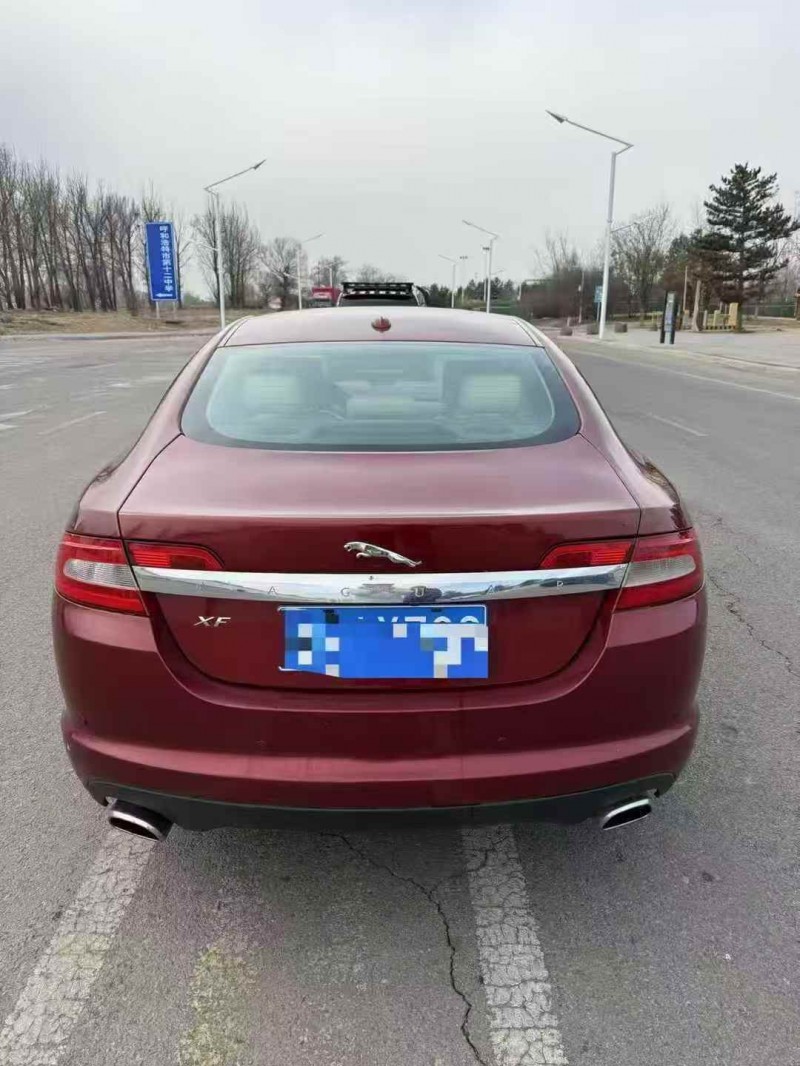 赤峰10年捷豹XF9