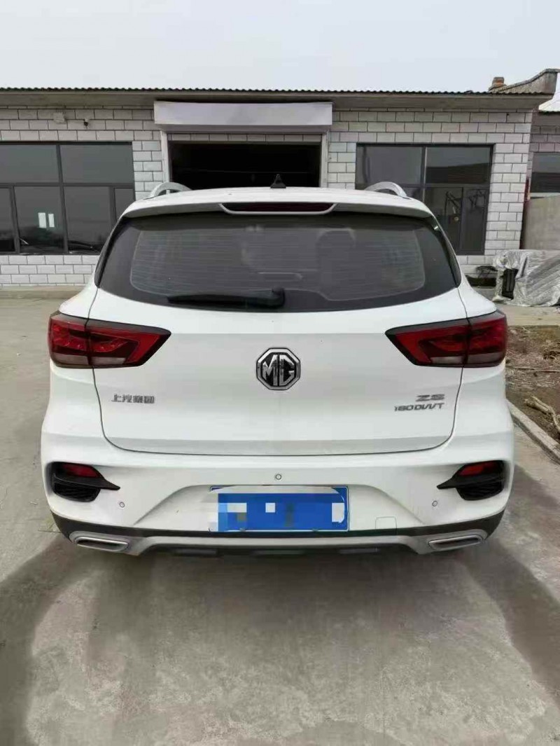 赤峰21年名爵ZS9