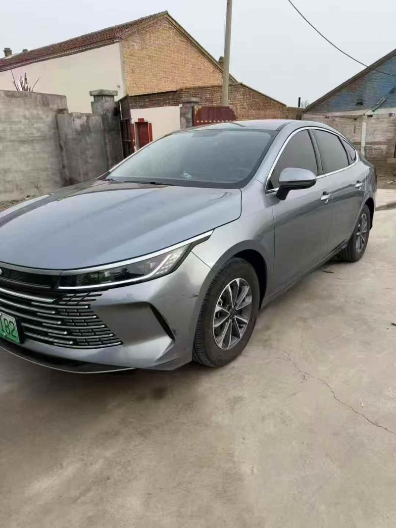 通辽25年比亚迪驱逐舰2