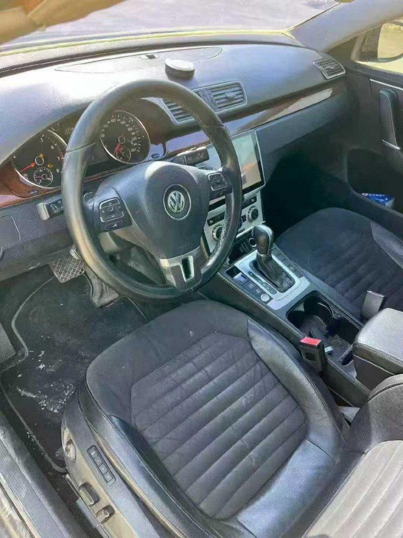 济宁14年大众迈腾4