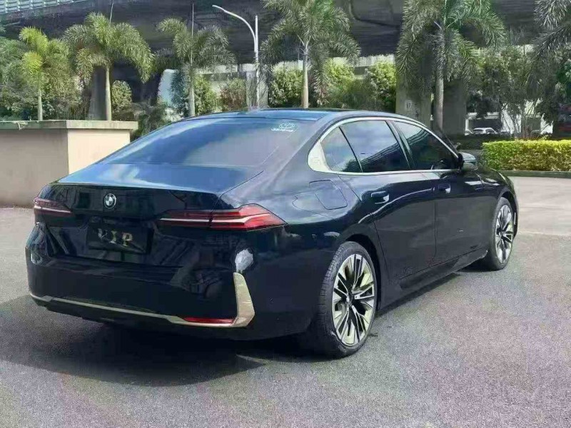 泉州24年宝马5系7