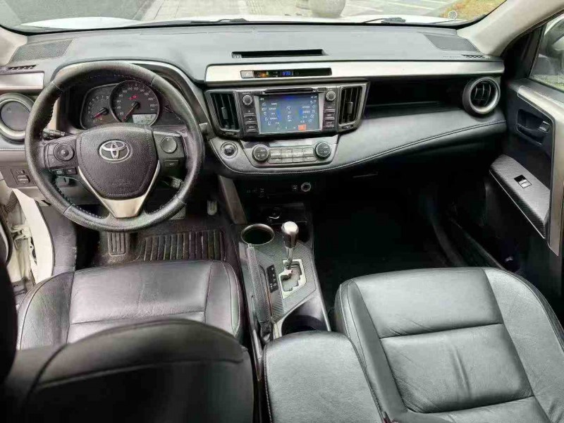 杭州14年丰田RAV45