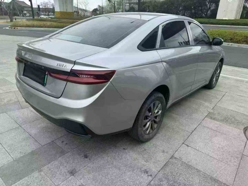 温州24年吉利几何8