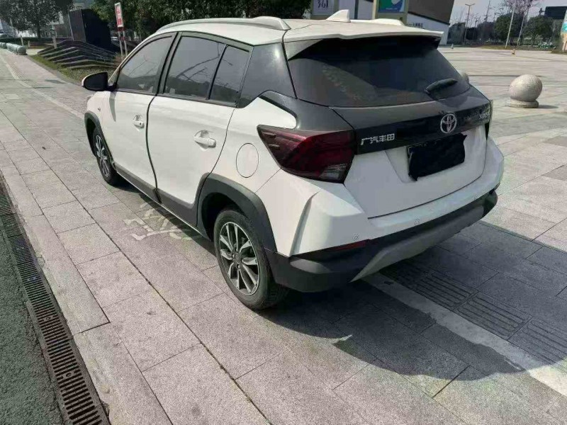 温州21年丰田YARiS L 致炫7