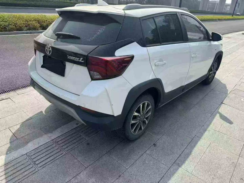 温州21年丰田YARiS L 致炫8