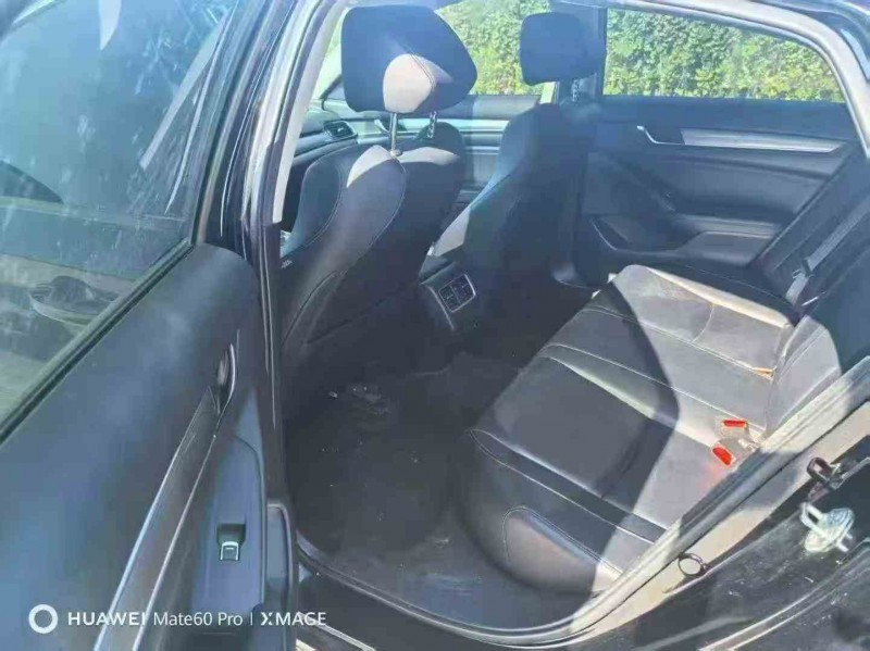 衢州19年本田雅阁5