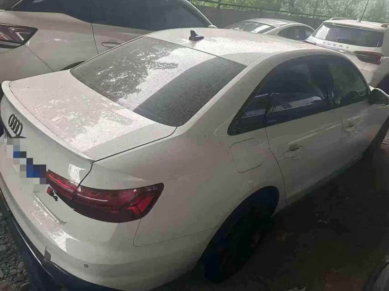 衢州22年奥迪S47