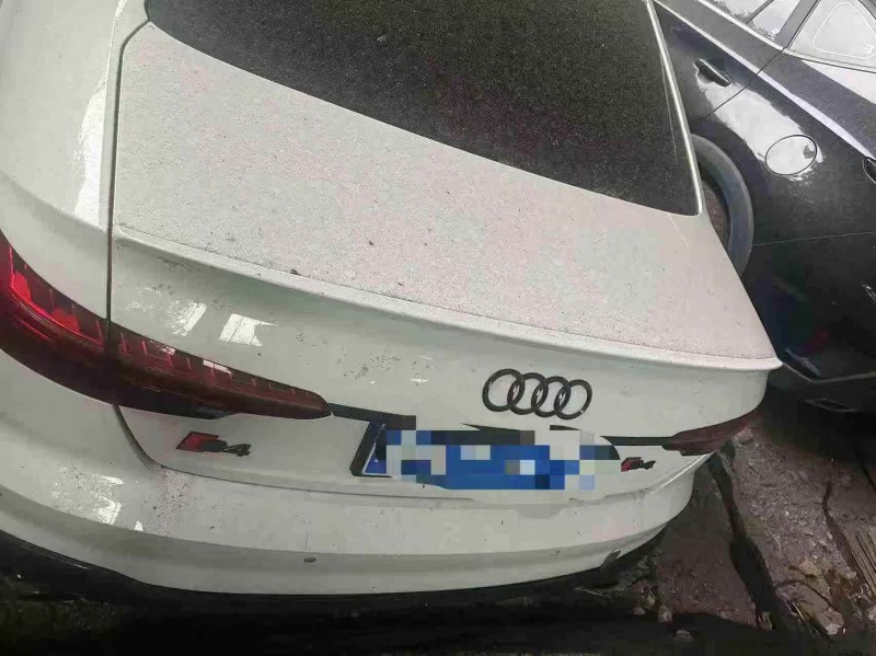 衢州22年奥迪S49