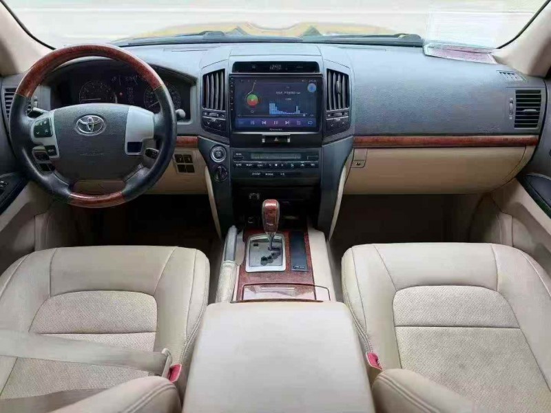 济宁15年丰田兰德酷路泽4