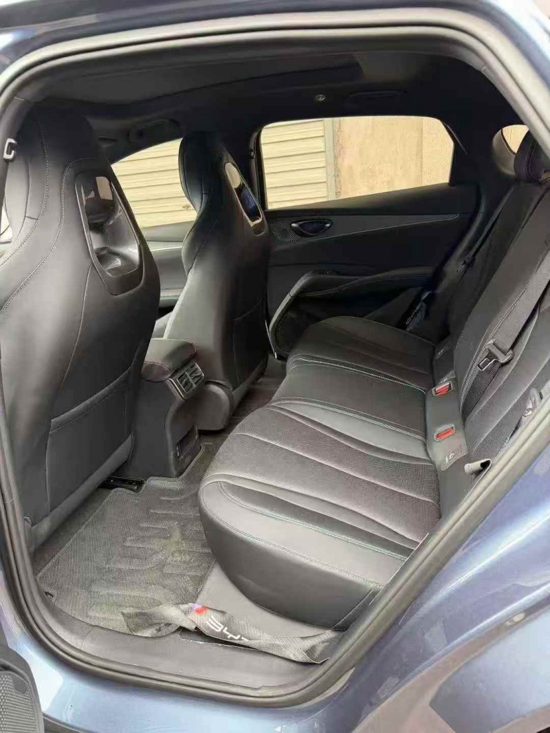 紹興24年比亞迪海豹4