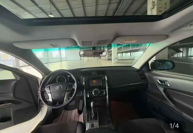 苏州20年丰田锐志4