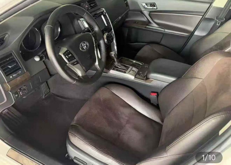 苏州20年丰田锐志5