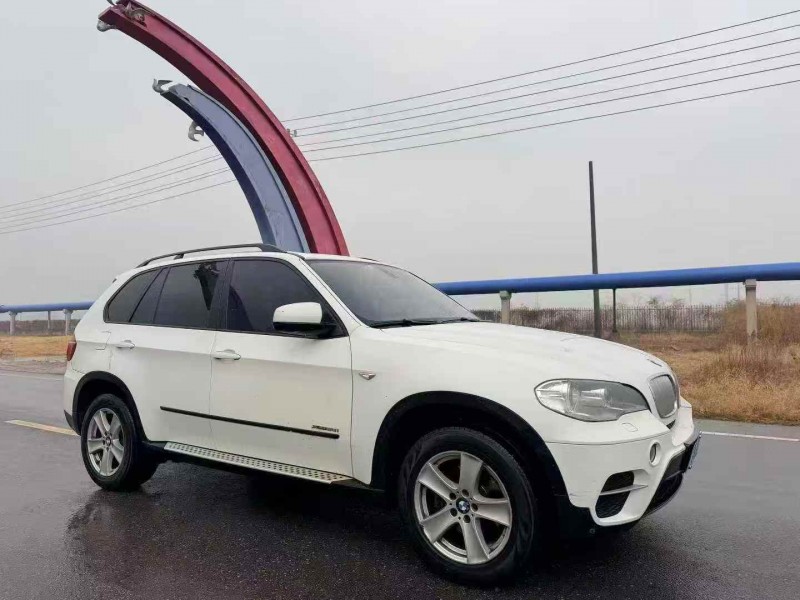 东营13年宝马X53