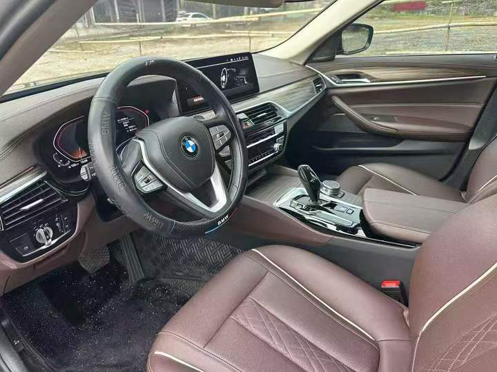 贵阳23年宝马5系7