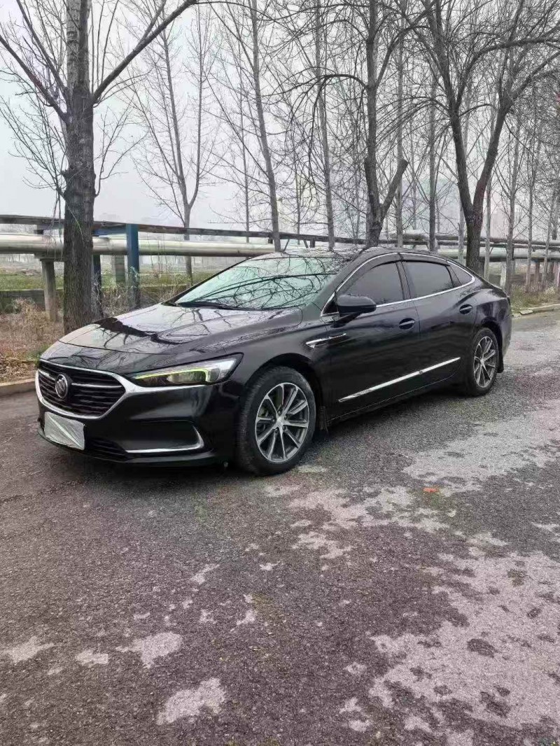 烟台20年别克君越2