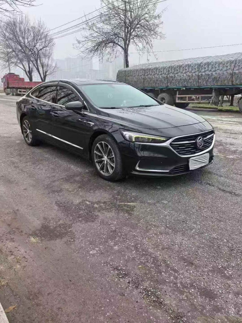 烟台20年别克君越3