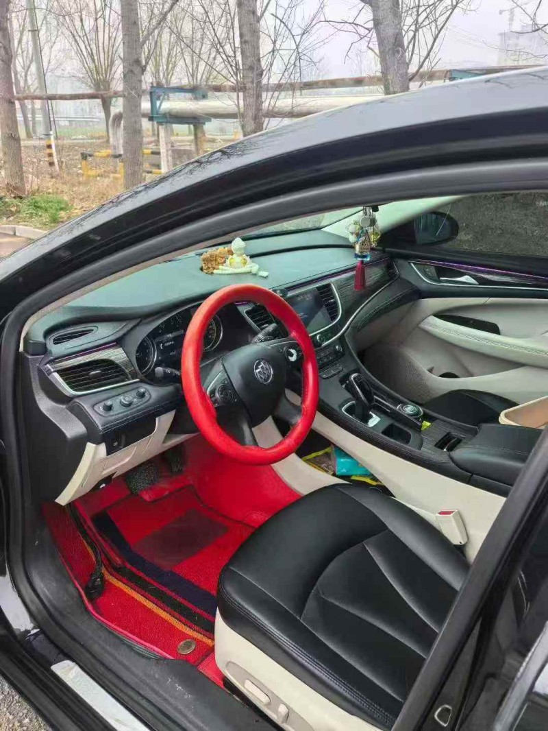 烟台20年别克君越6