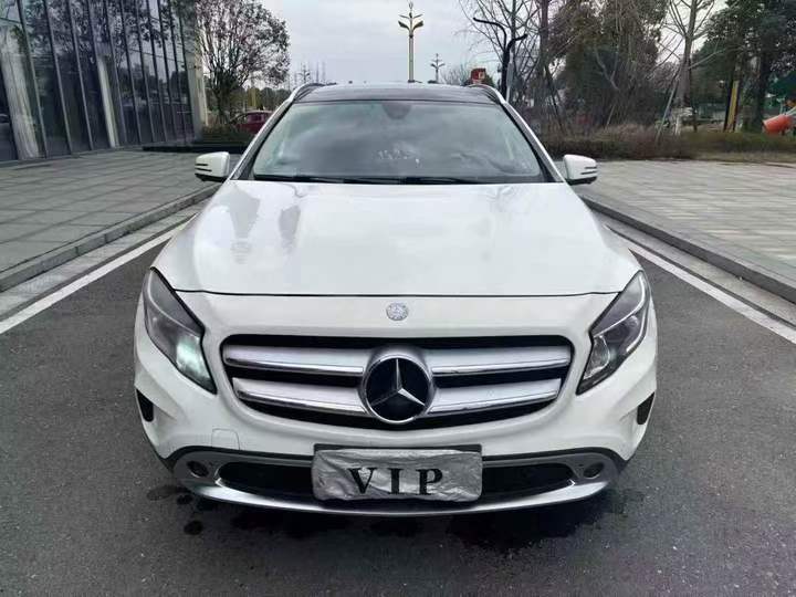 株洲17年奔驰GLA1