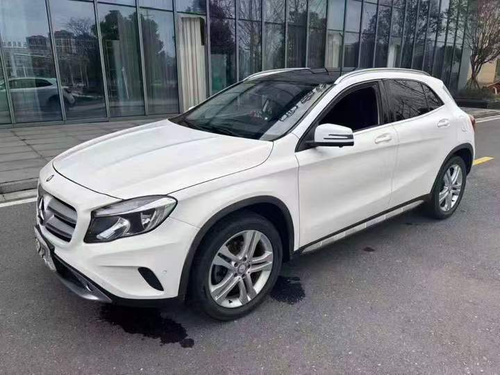 株洲17年奔驰GLA3