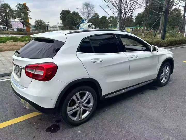 株洲17年奔驰GLA9