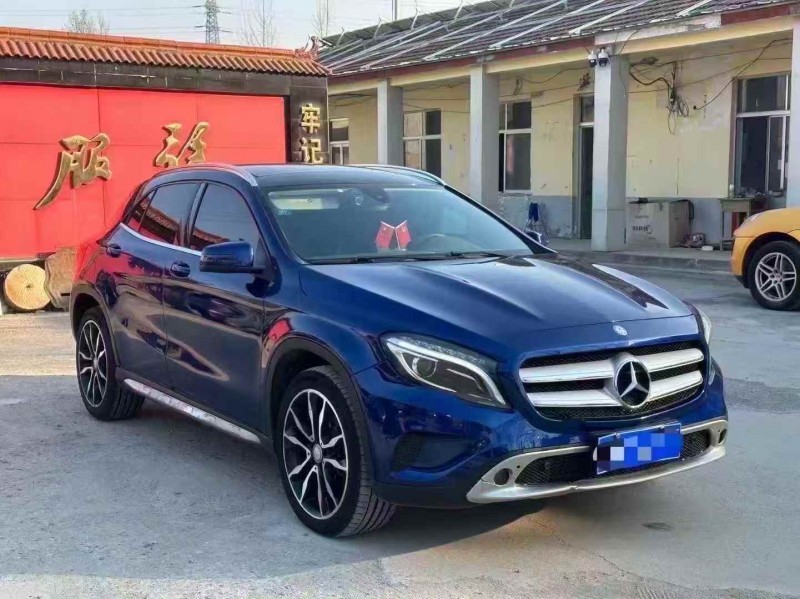 淄博16年奔驰GLA3