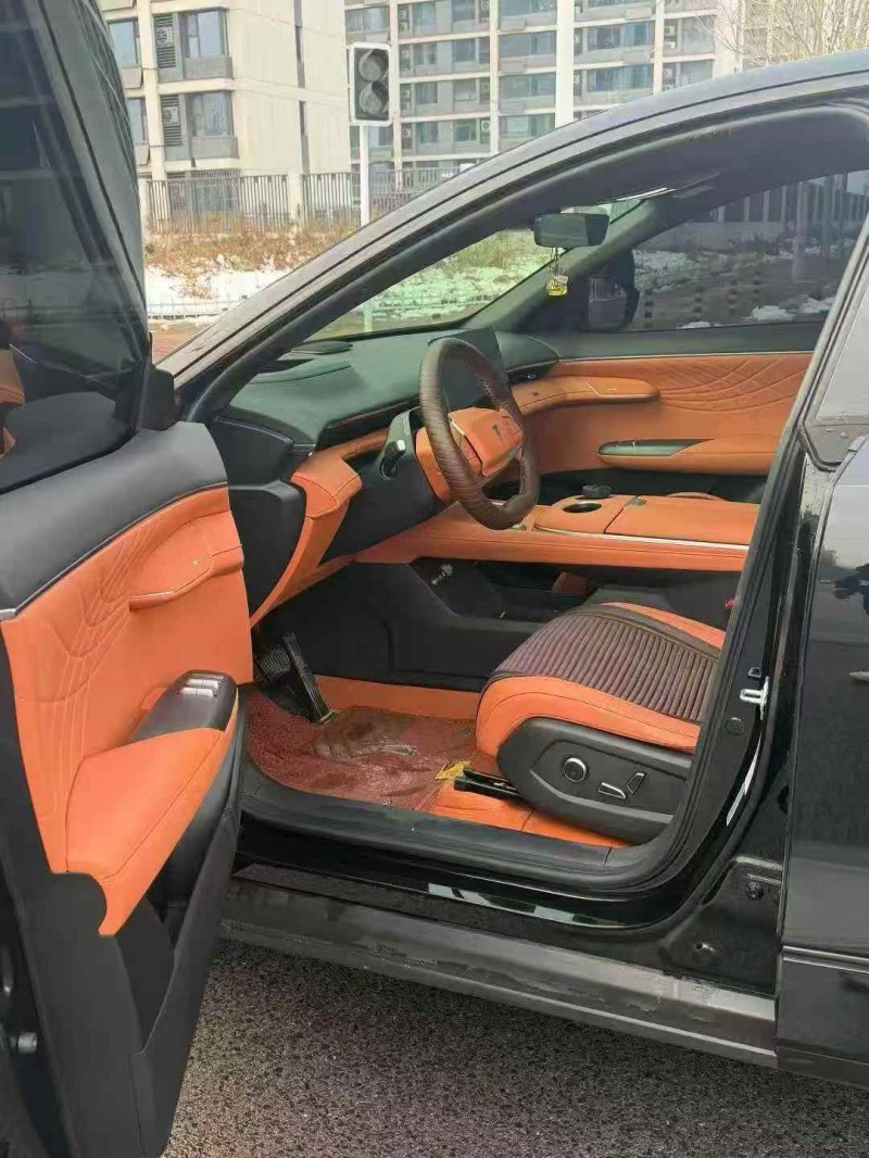 邢臺25年長安汽車深藍6