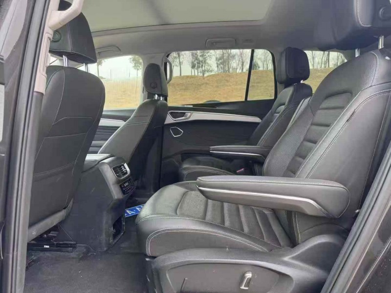 安阳23年大众揽境5